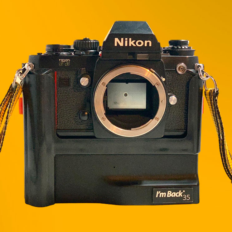 I´m back 35 フィルムカメラをデジタル化kickstar nikonF-